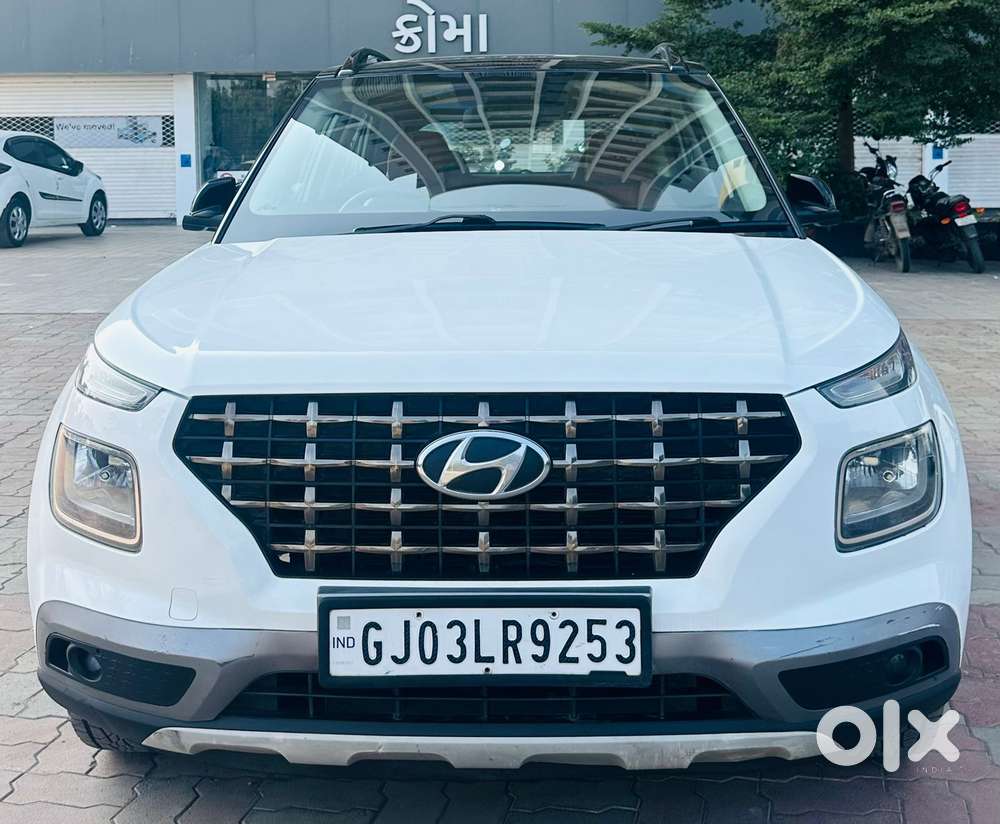 Hyundai Venue S, 2021, CNG & Hybrids