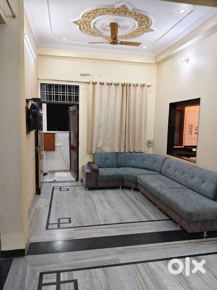 2BHK Independent Floor Near SKIT ,GYAN VIHAR & VIT College & DMART