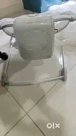 Baby bouncer -Ingenuity