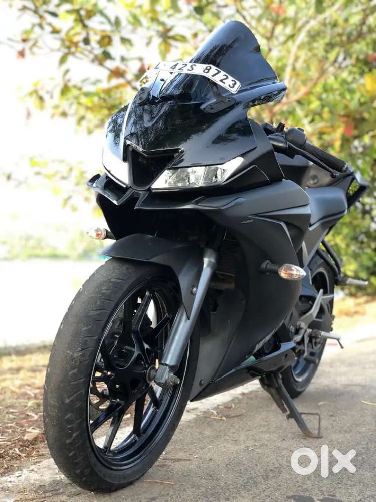 Yamaha r15 v3