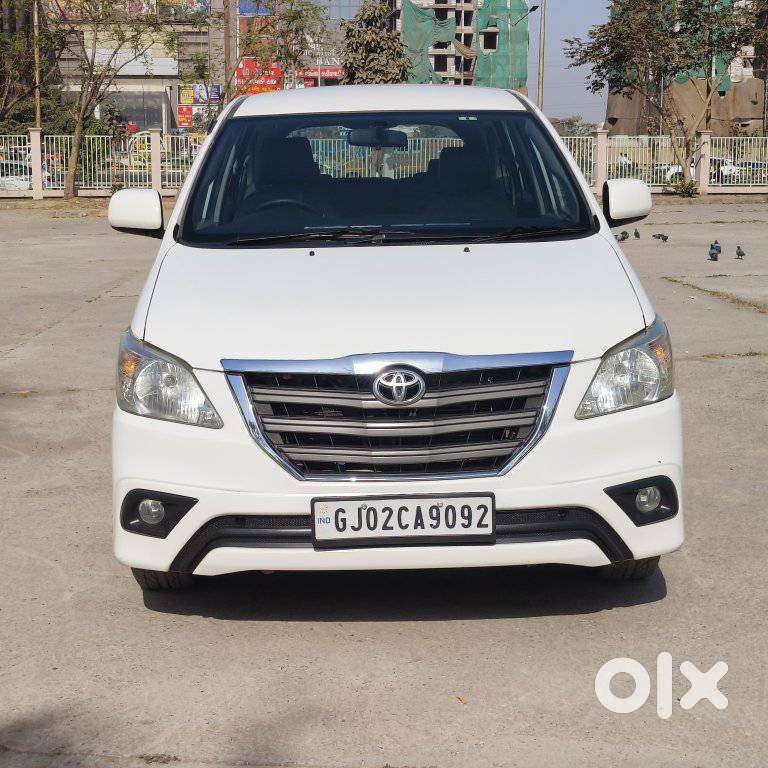 Toyota Innova 2.5 G (Diesel) 8 Seater, 2016, Diesel