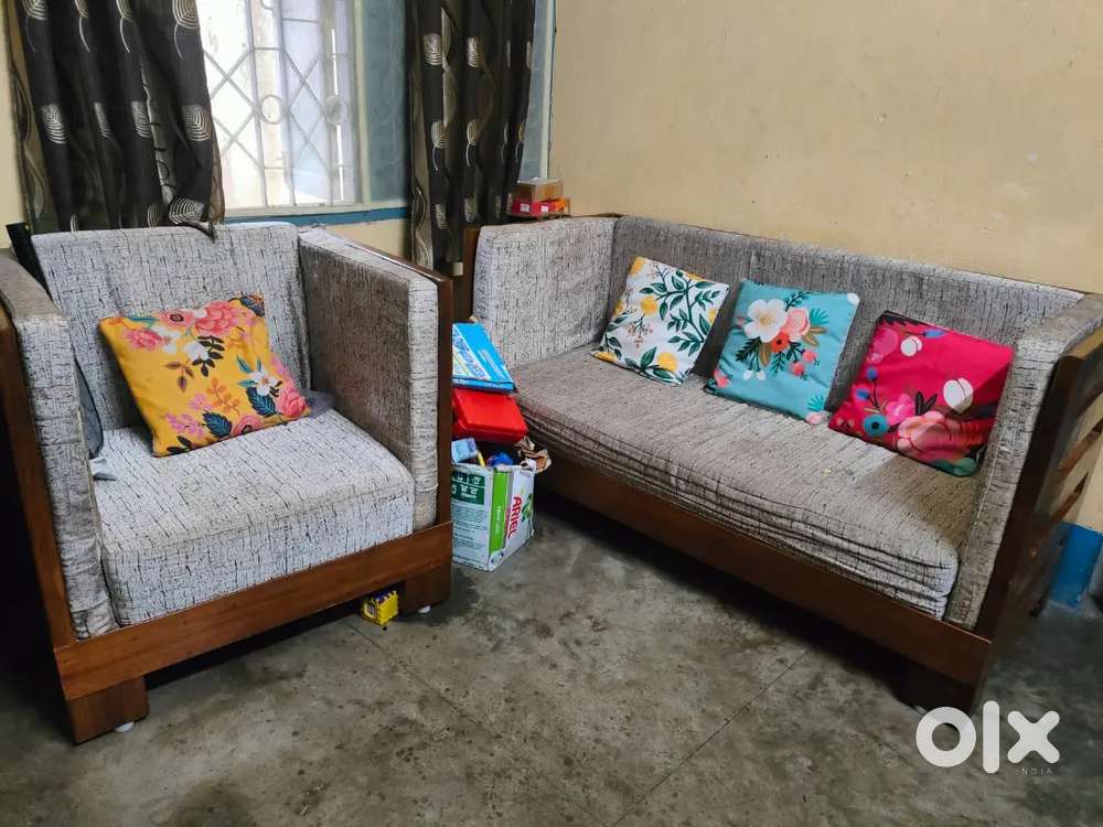Want to sell my sofa set