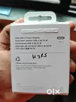 New apple adaptor 1 month old with bill or box