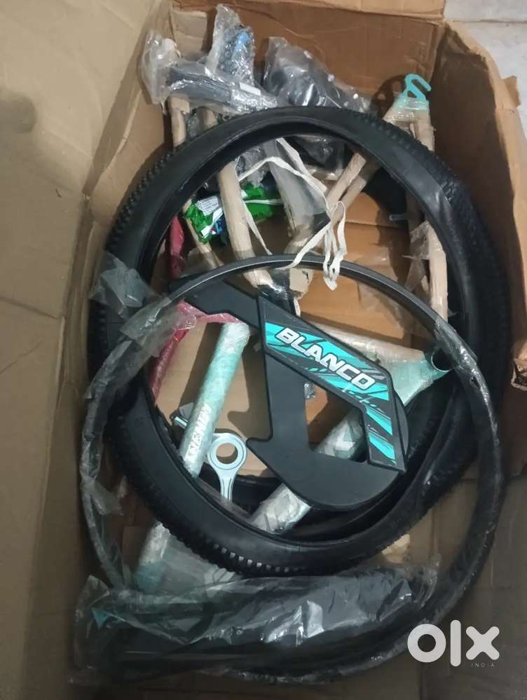 New cycle not seal open ,market price 5000