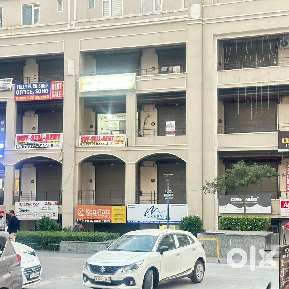 Showroom For Rent 920 sqft (Ground floor