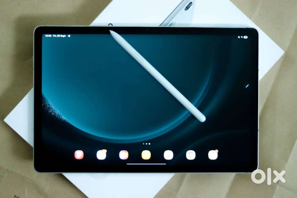 Samsung Galaxy Tab S9 FE (With S-Pen)