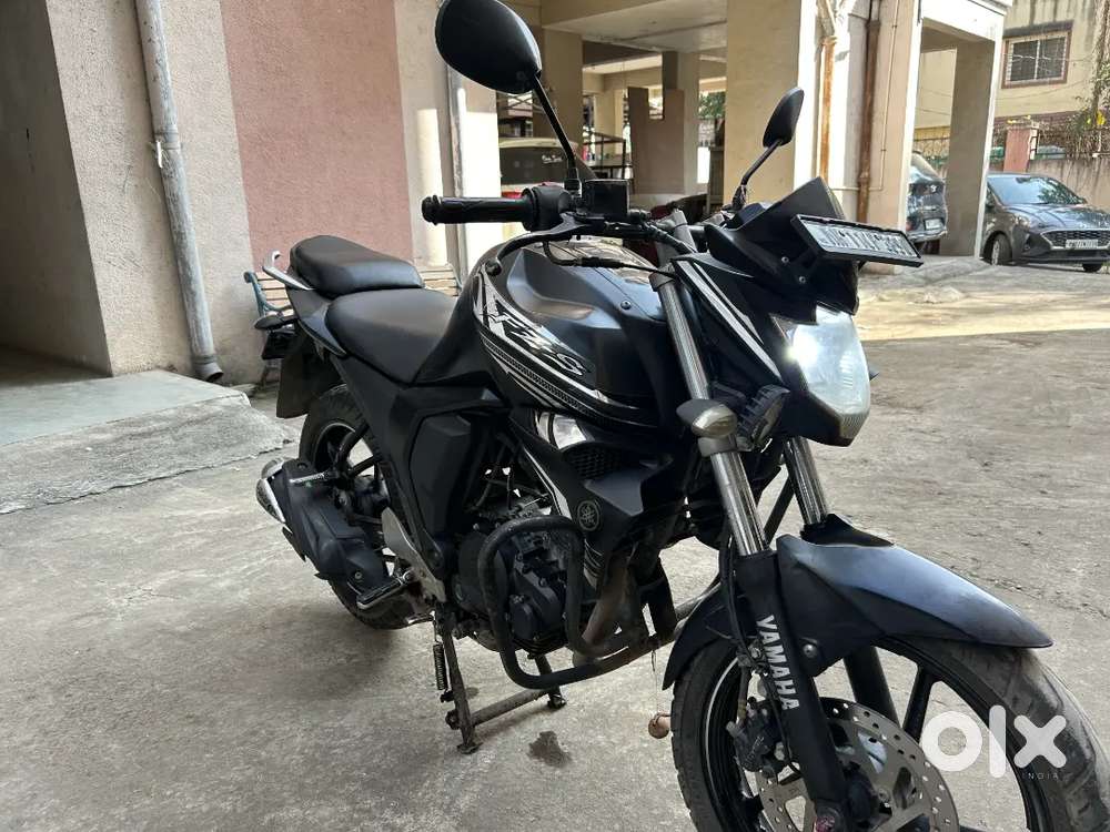 Yamaha FZS 2018 Model