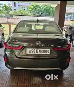 5th Generation Honda City 2020 Petrol Well Maintained.