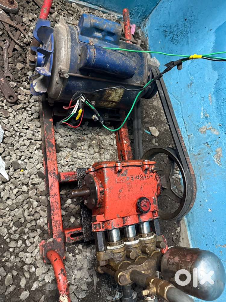 High-pressure water pump