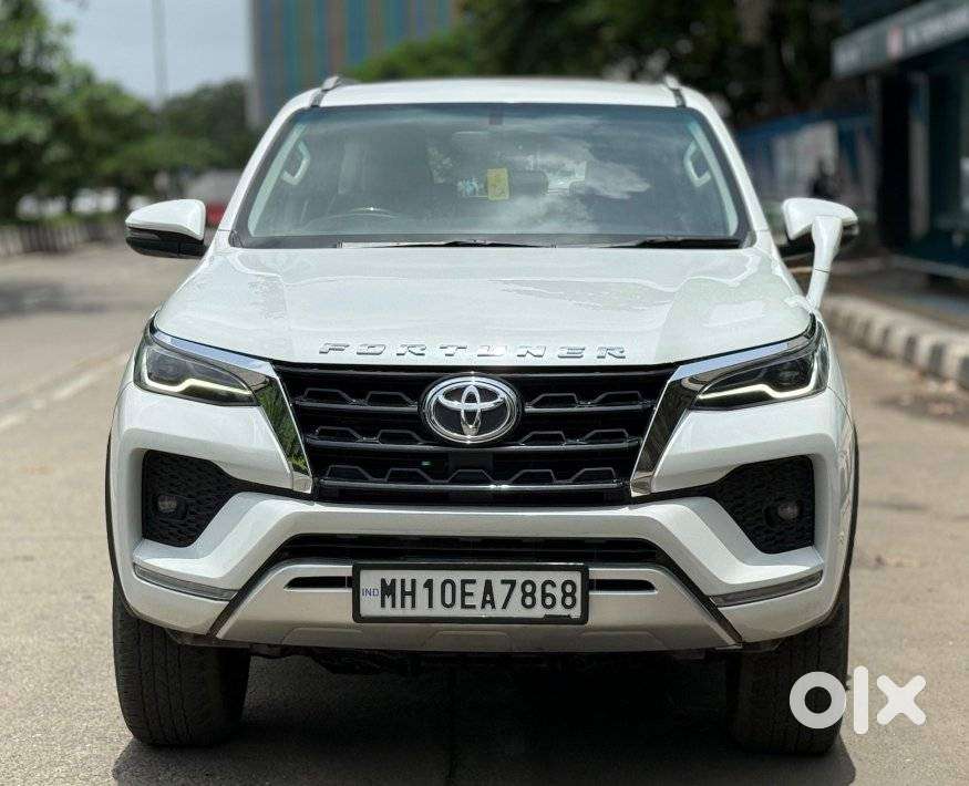 Toyota Fortuner 4X2 MT 2.8 Diesel, 2023, Diesel