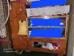 IRON SHOWCASE