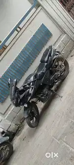 Pulsar 220
