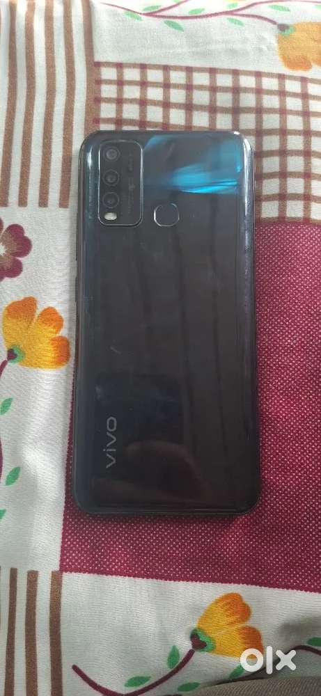 Vivo 4 128 500% bill charger available