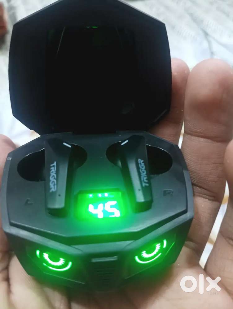 SALE OF A EARBUD