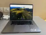 Macbook pro 2019 16inch with touchbar