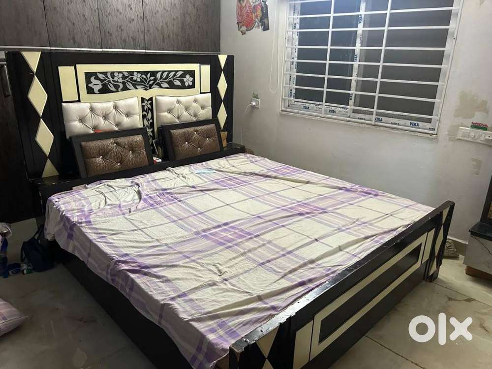 Bed Frame with Mattress