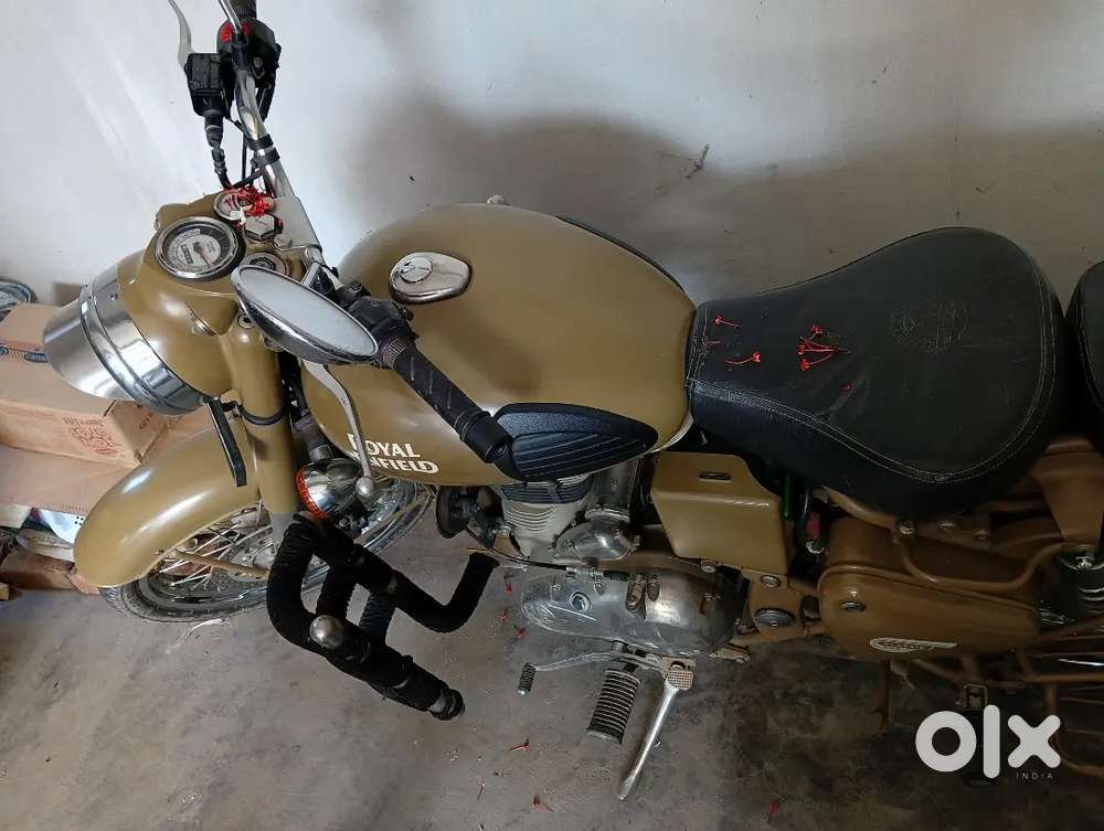 500cc, average milege, long drive very comfortable