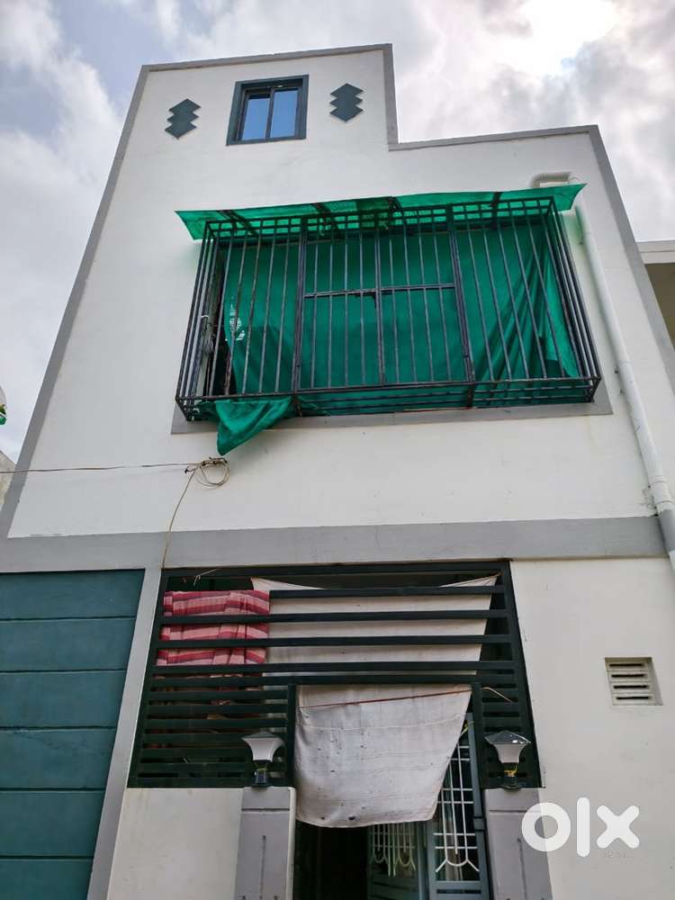 New home 78 sq.mt 3 floor parking and full furniture