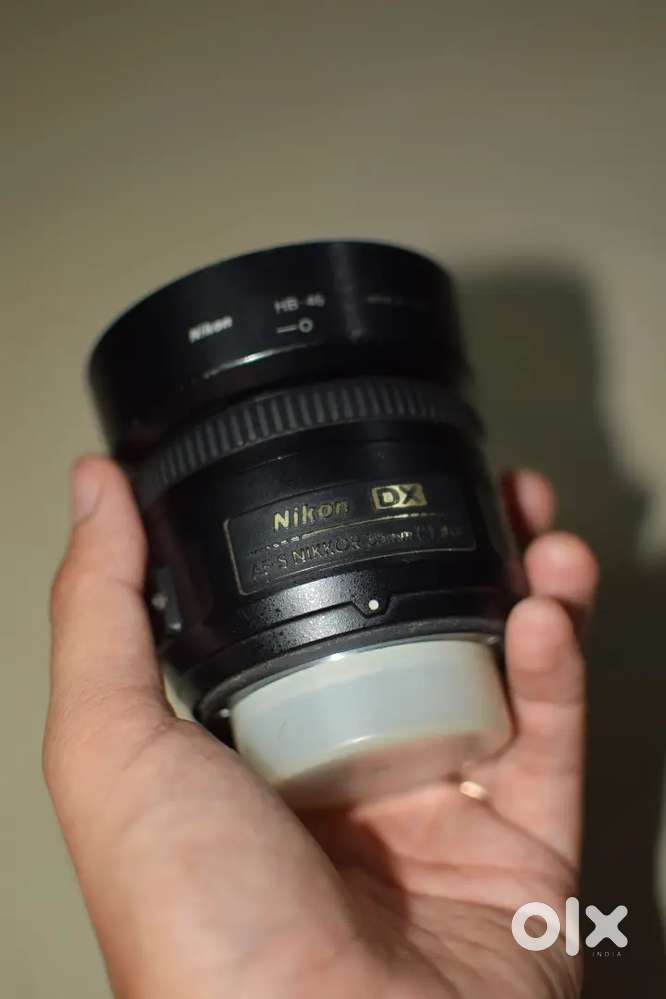 NIKON 35mm Prime Lens  Good Condition.