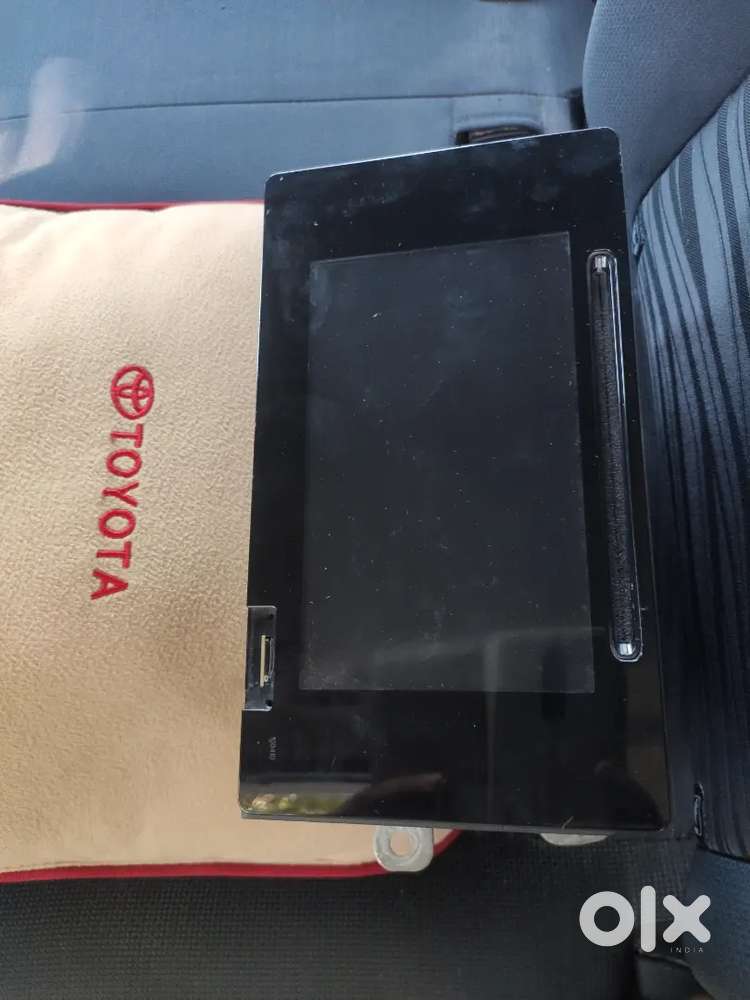 Toyota Innova Crysta Original Music Player (Infotainment System)