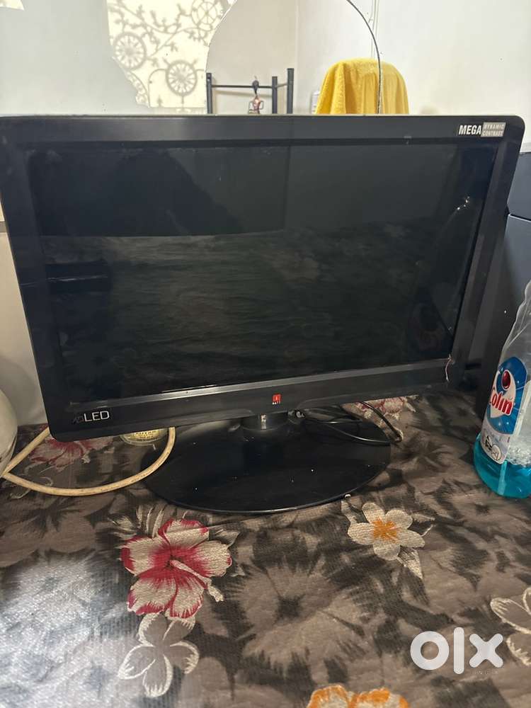 Iball 1606v sparkle 15.6 inch led monitor