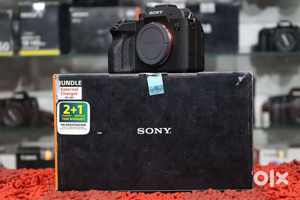 SONY A7 MARK 4 CAMERA FOR SALE