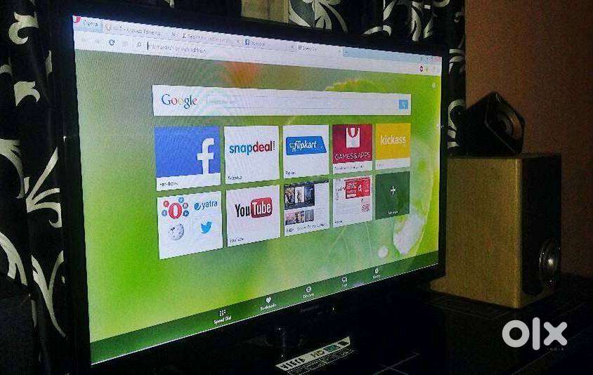 Smart Panasonic Viera 50 LEDTV UHD with App Store & Screen Mirroring