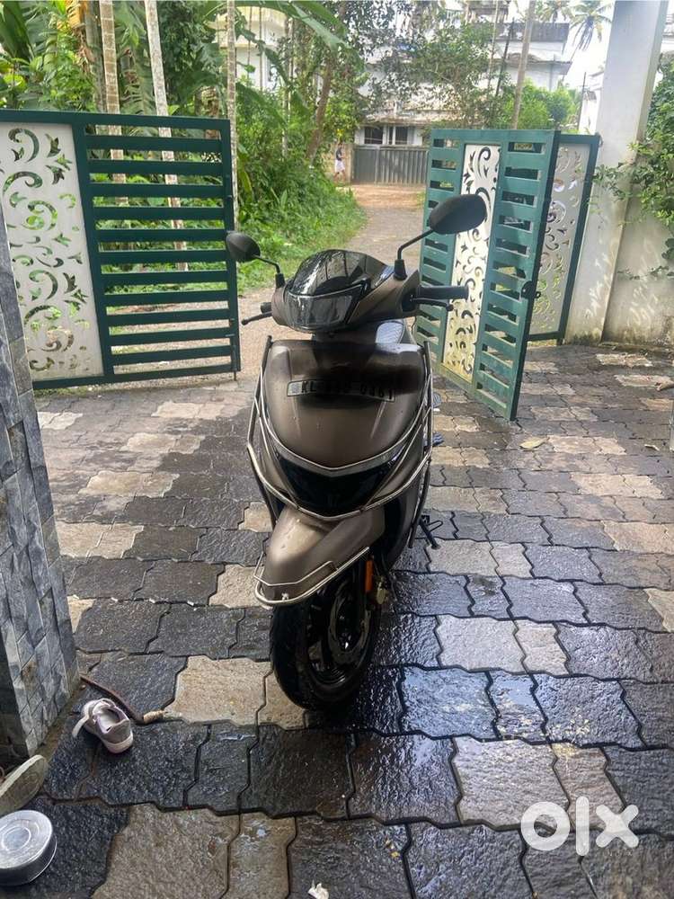 Lady used,Low km NEAT and GOOD one.