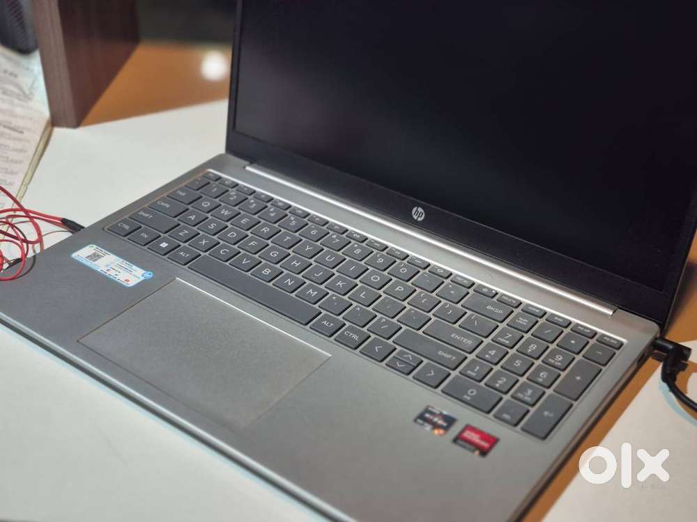 HP laptop 15-fc0156AU