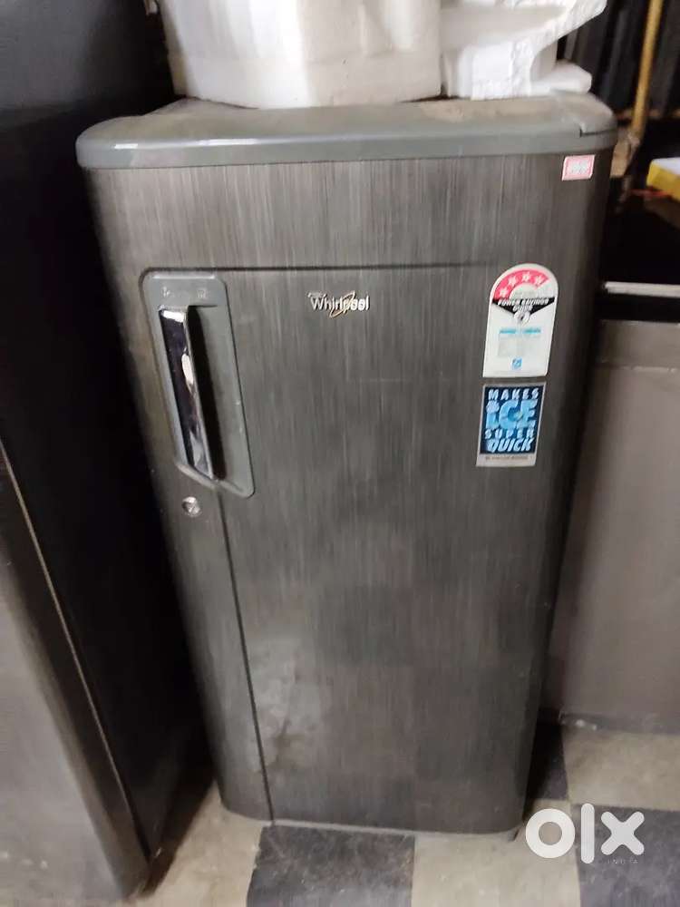 Whirlpool single door fridge