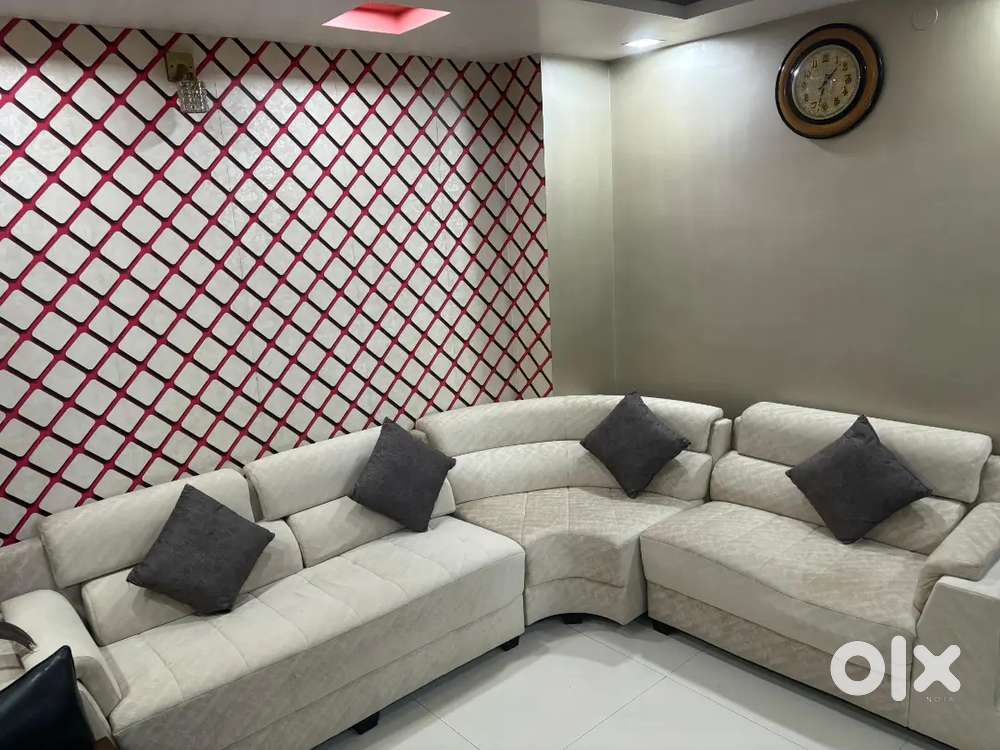Premium L-shaped set excellet condition