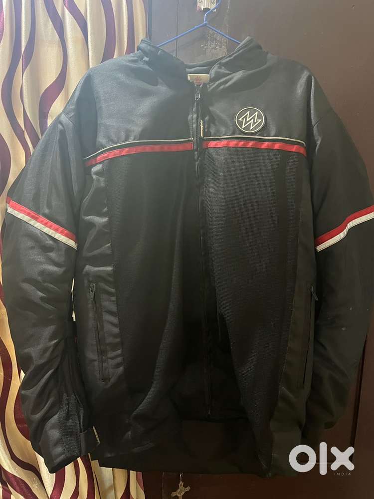 riding jacket for men.     Riding and racing gears