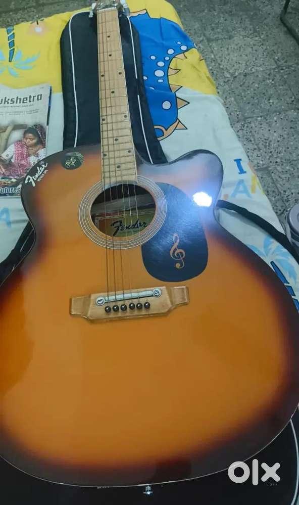 Guitar 3months old. New and classy look