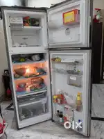 Whirlpool 6th Sense IntelliSensor 360 L Double-Door Refrigerator