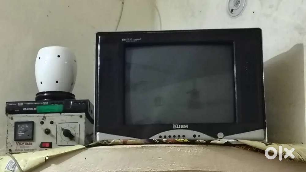 Bush company ka tv hai ek dam Good condition mai hai
