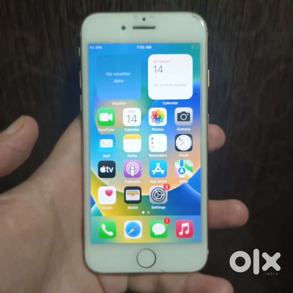 IPHONE 8 like new - sell or EXCHANGE