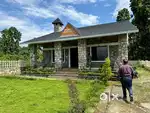 this is 500 gj beautifull villa for sale in jagtpur