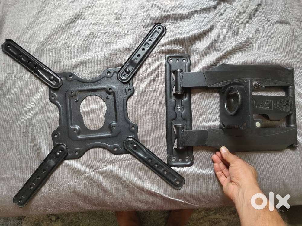 Premium TV Wall mount - Swivel and Adjustable for 55 to 85 TVs