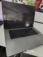Macbook pro M1 max