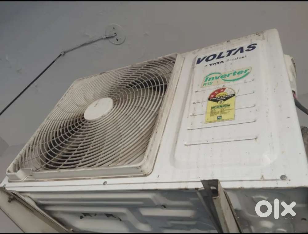 Voltas AC 2 ton inverter