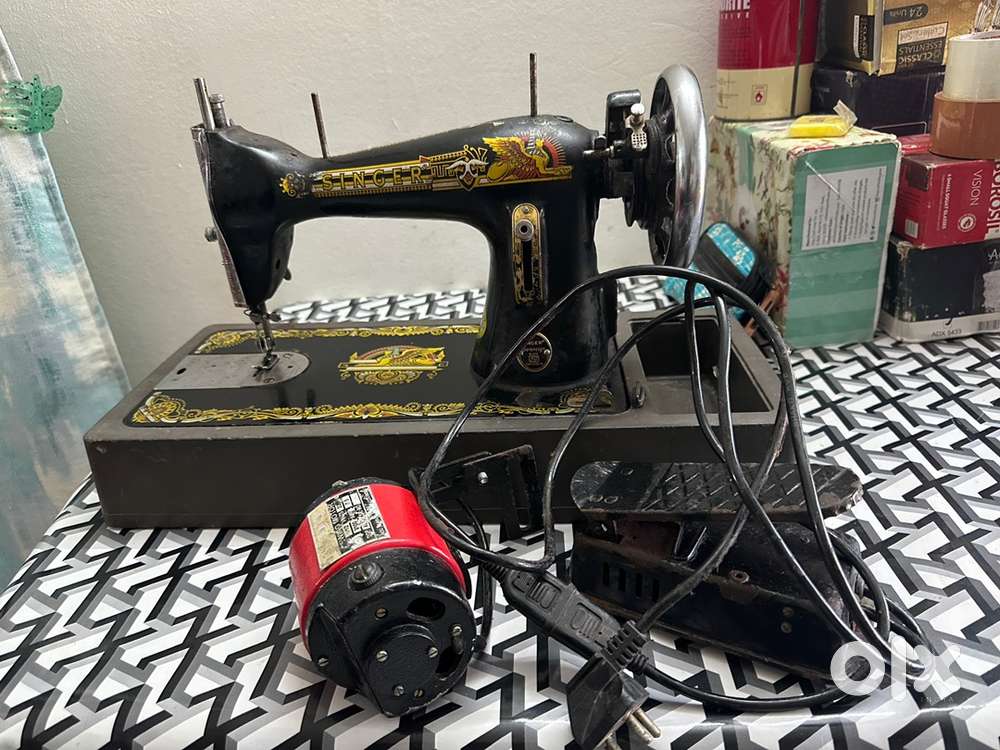 Sewing Machine Singer