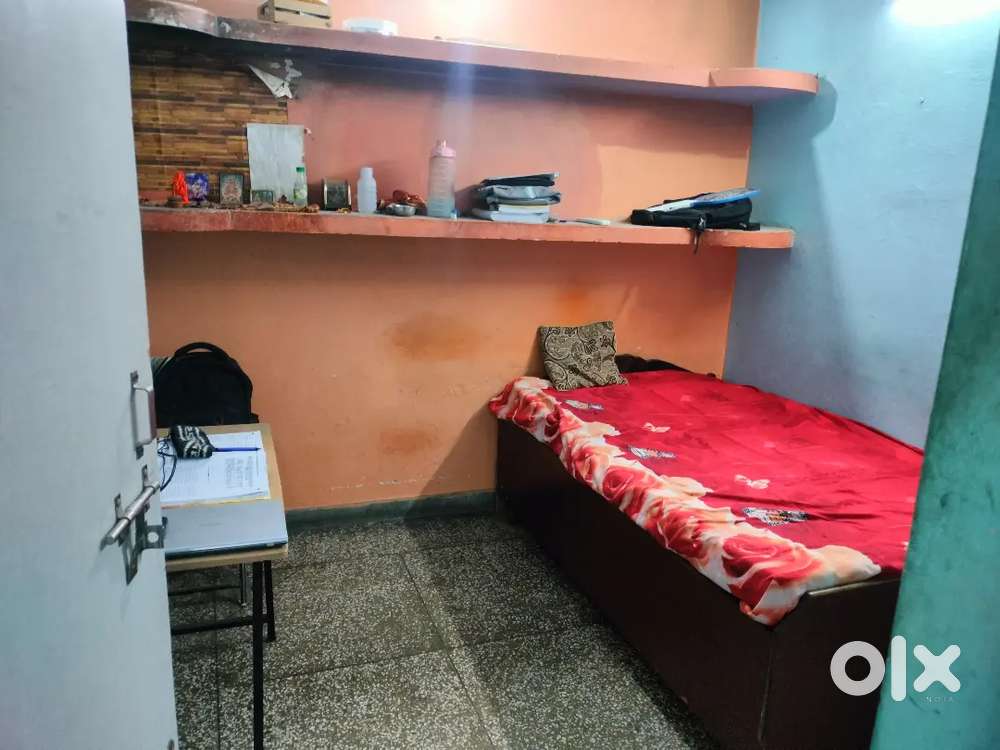 PG for Working Females