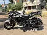 NS200 BS6 Metallic white.