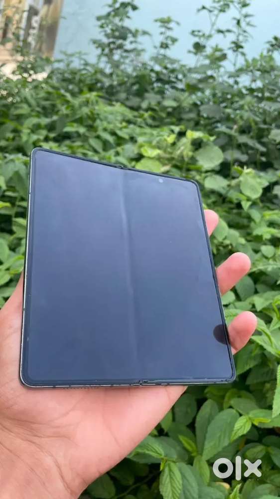 Z fold 4 12 256GB i phone se exchange avilable