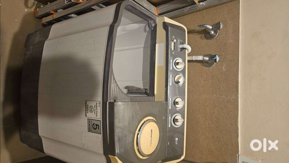 6 year old LG washing machine 7 kg, perfect condition