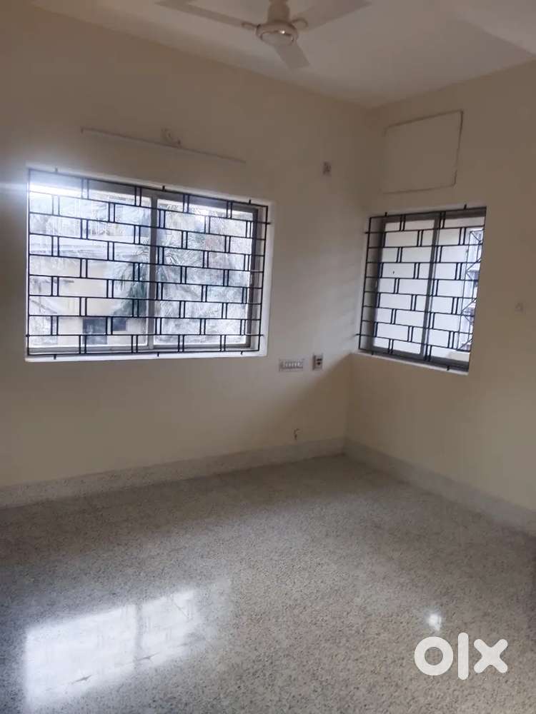 2 bhk flat for rent at bejai rent 16000 including 6