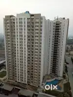 STAY IN HIGH RISE WITH ALL AMENITIES