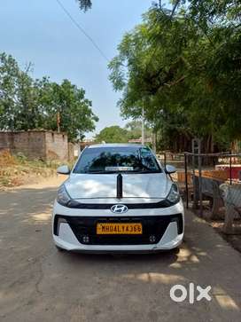 NEW CRYSTA KHARIDNA HAI ISE CHALANE KE LIYE DRIVER NAHI HAI