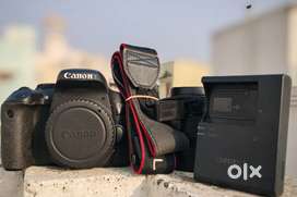 Canon 800D with 18-55 IS STM