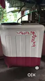 Semi automatic washing machine